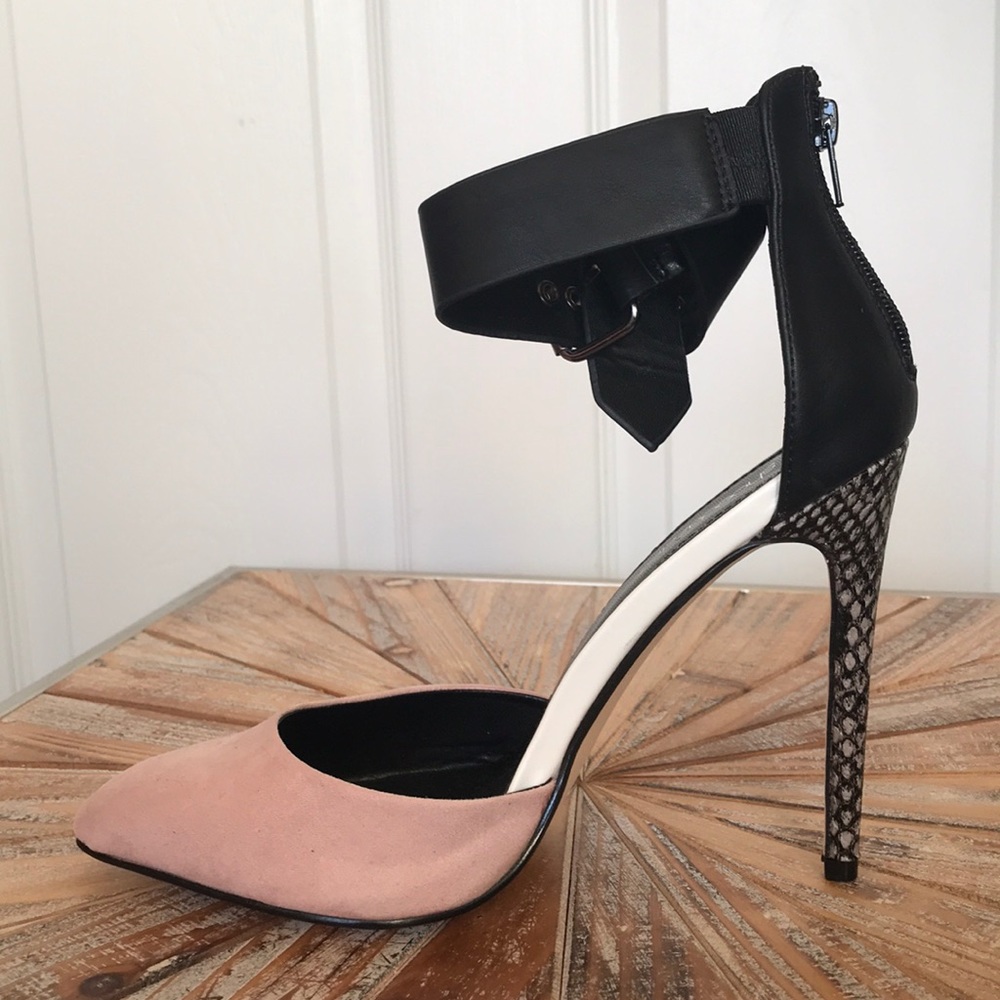 NWT Shoe Dazzle Faux Suede Pointed Toe Pumps - Picture 4 of 9